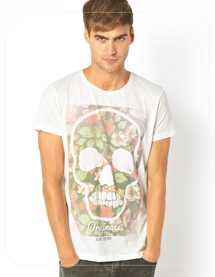 Jack & Joned T-Shirt With Floral Skull Print