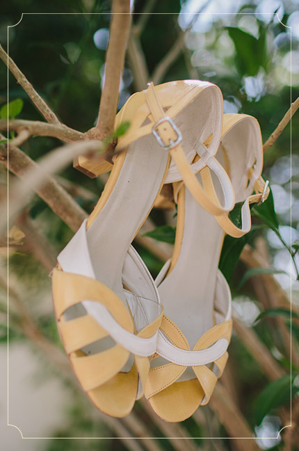 נעלי הכלה של ליהיא , צילום: איציק בן דוסא