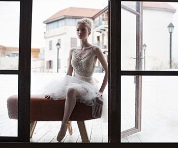 Brides last ride: מכירת שמלות כלה סודית