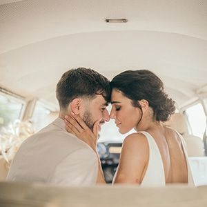 חמימות כפרית עם טאצ'ים של יוקרה: חתונת הבית של מעיין ואלעד